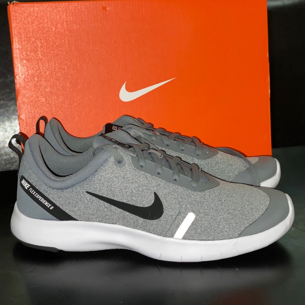 Women Nike flex experience running athletic shoes